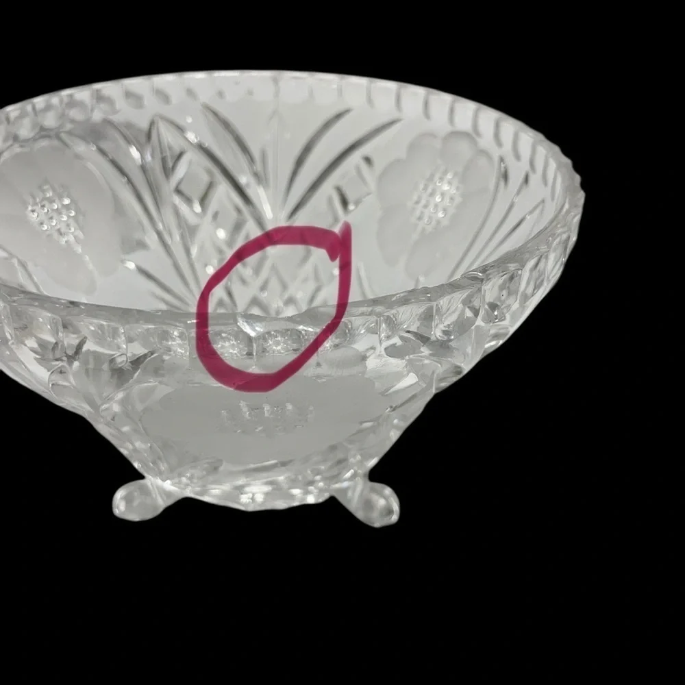 Vtg EAPG Footed Bowl & Lid Candy Dish Clear Glass Etched Flowers Leaves Design